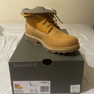 Timberland Courma Kid Roll Top Boot, Wheat Nubuck, Size 7